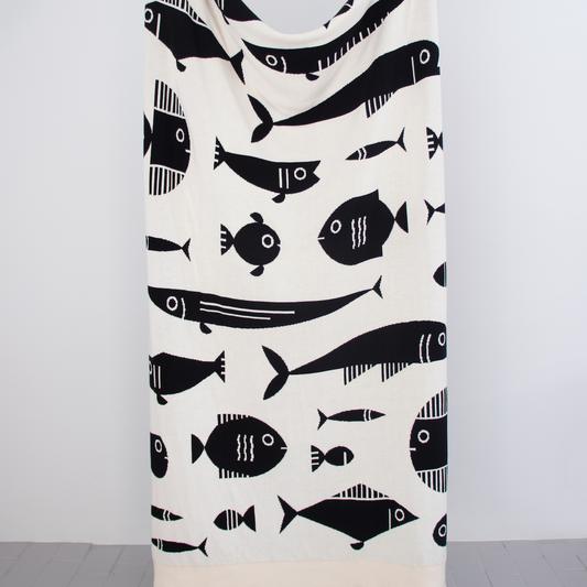 SMTNG GOOD スロー・ブランケット - KEEP SWIMMING