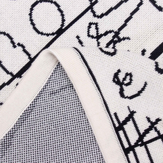 SMTNG GOOD スロー・ブランケット - ECRU, BLACK, WHITE SKETCH 22 X MAJA MALJEVIĆ