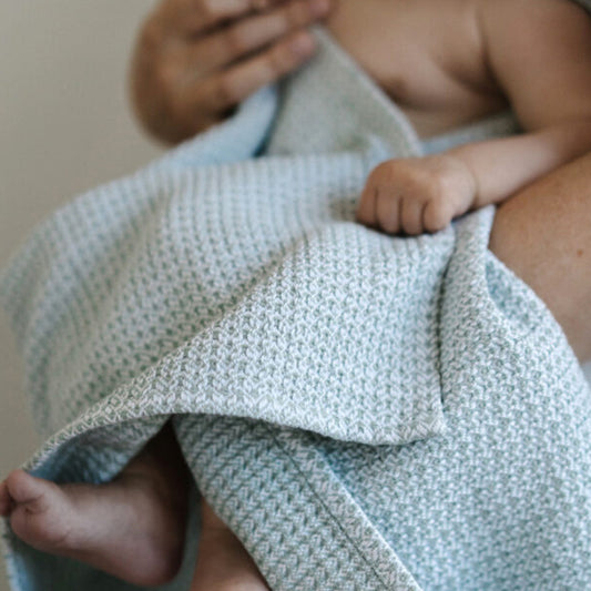 Organic Hooded Baby Towel / MUNGO